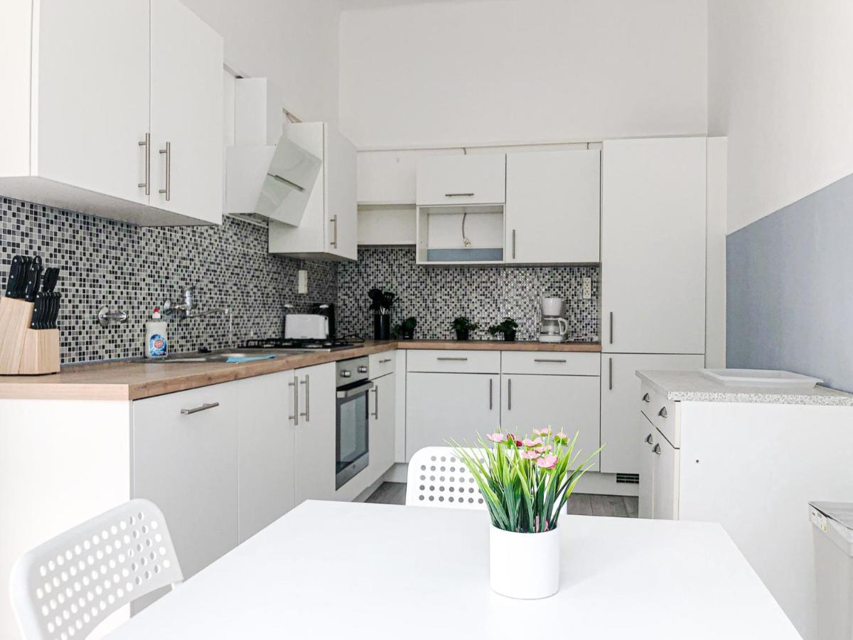 Commodious 2Br Apt. Near Akh-Perfect For Groups Vienna Luaran gambar