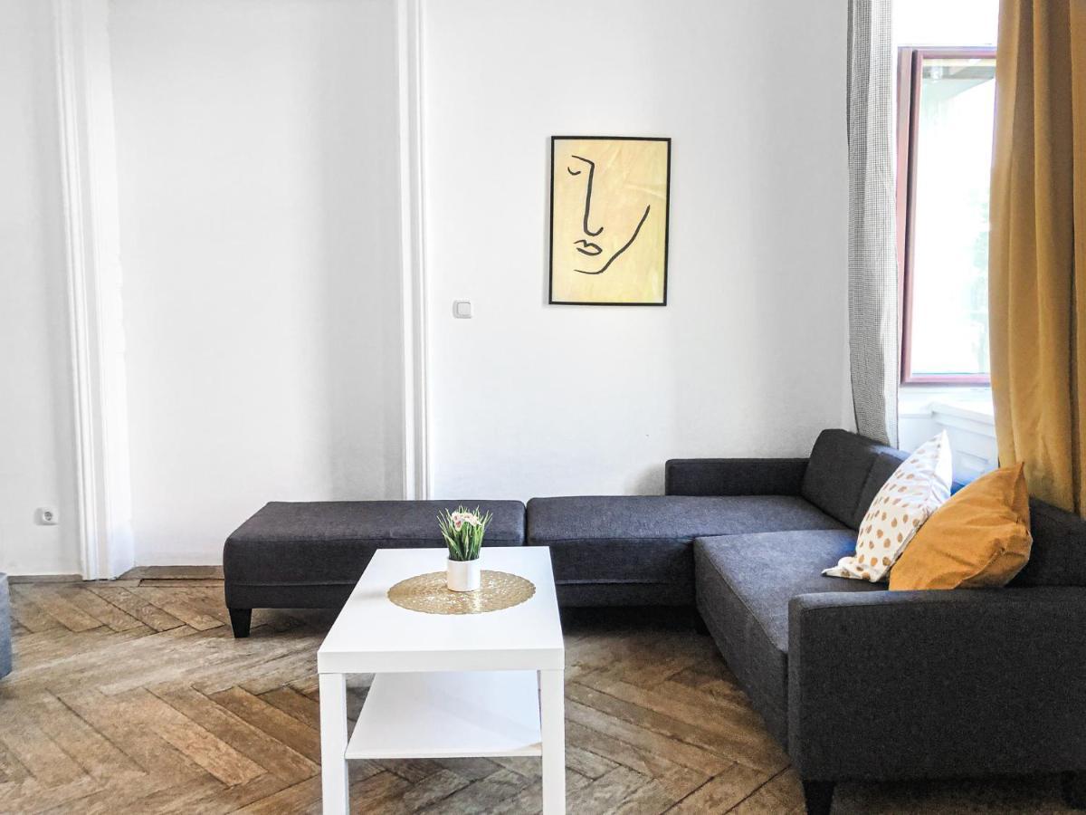 Commodious 2Br Apt. Near Akh-Perfect For Groups Vienna Luaran gambar