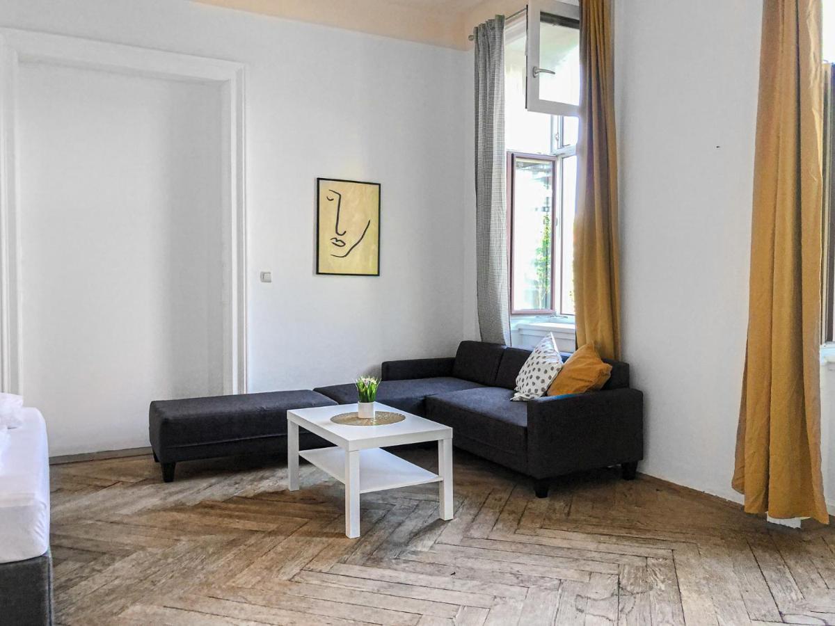 Commodious 2Br Apt. Near Akh-Perfect For Groups Vienna Luaran gambar